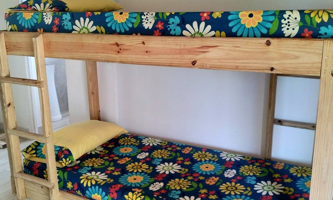 Robins Bay Cabaña | Casa de estilo dormitorio Pasión púrpura