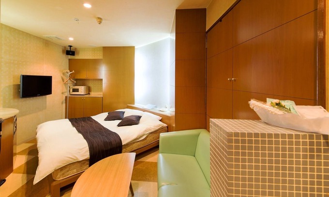 Uehonmachi Hotel | standard double room / Osaka Ōsaka
