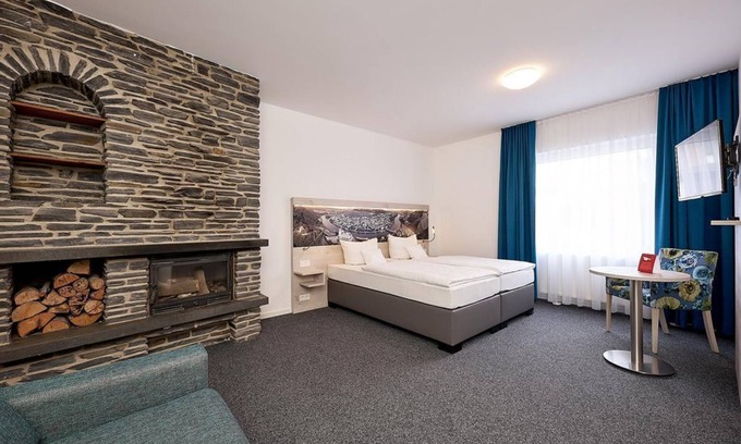 Wehlen Casa | Habitación económica - Moselhotel Sonnenuhr