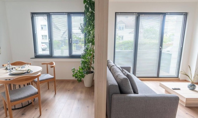 Oberhonnefeld-Gierend Apartamento | Standard Studio for 3 persons - Colakation GmbH