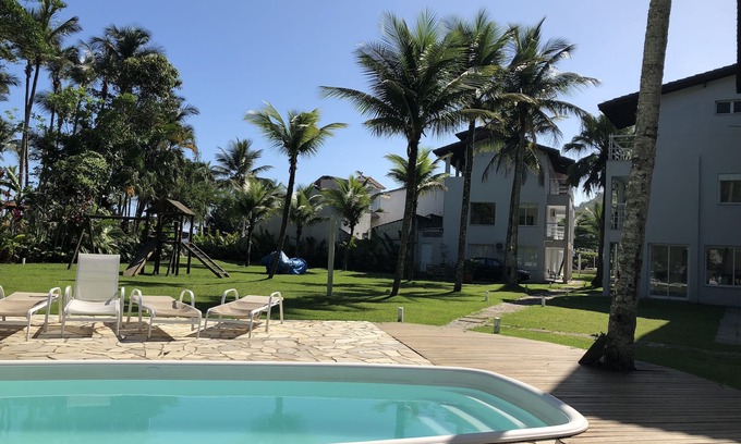 Lazaro Casa | Casa de pie en el área de Alto patrao Ubatuba