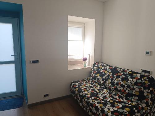 Brovello Casa | stanza con bagno privato, La Casa dei Gatti