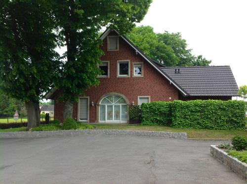 Ibbenbueren Apartamento | Stapper's Landgasthaus Ferienwohnung