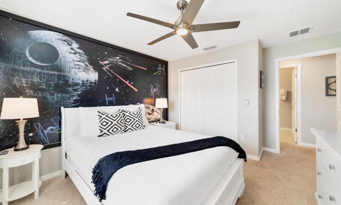 Kissimmee Casa | Star Hideaway at Storey Lake by Shine Villas townhouse