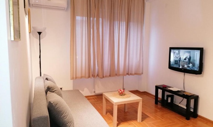 Cukarica Apartamento | Stardust Belgrade