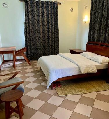 Arusha Cama Y Desayuno | Starehe Villa