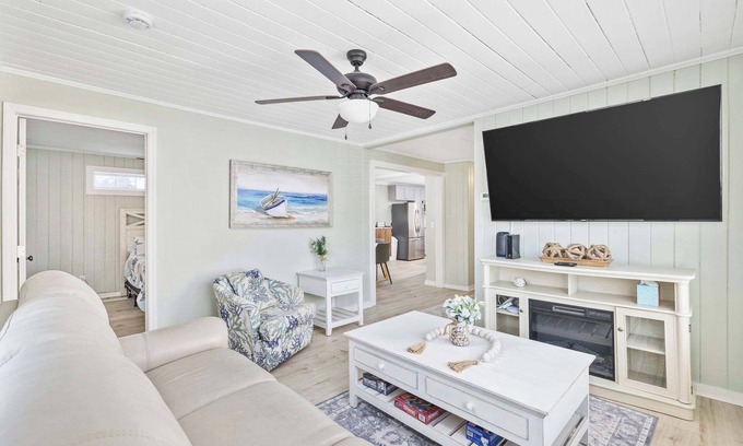 Garden City Villa | Starfish Tails Retreat (By Beach Star)