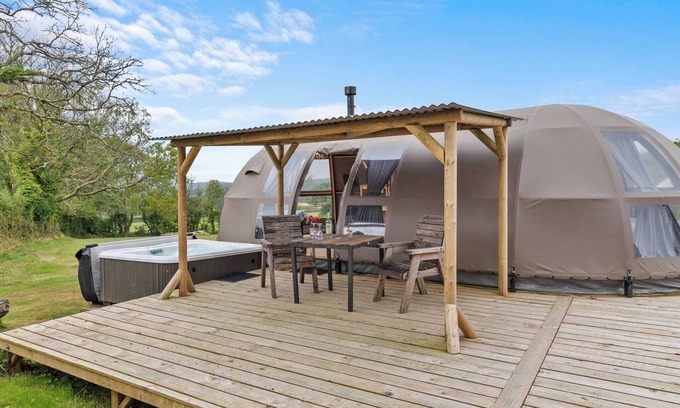 Narberth Cabaña | Stargazer 2 (Sleeps 2)