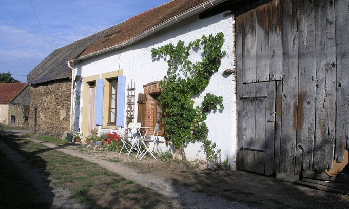 Perassay Cabaña | Stargazer es una típica cabaña de trabajadores agrícolas de Berrichone.