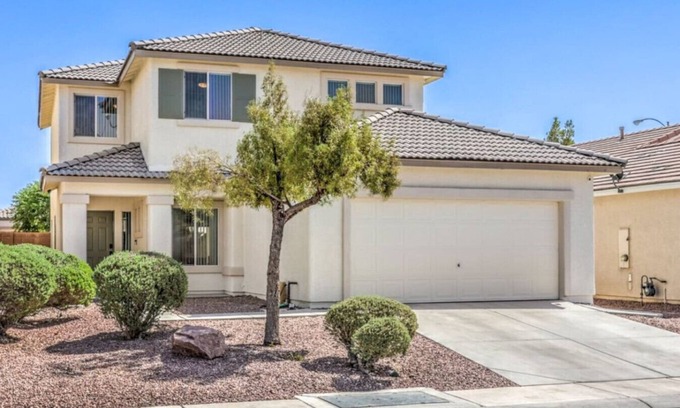 North Las Vegas Casa | Starling Mesa | Extended Stay Modern Vegas