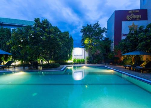 Siem Reap Hotel | Starry Angkor Hotel