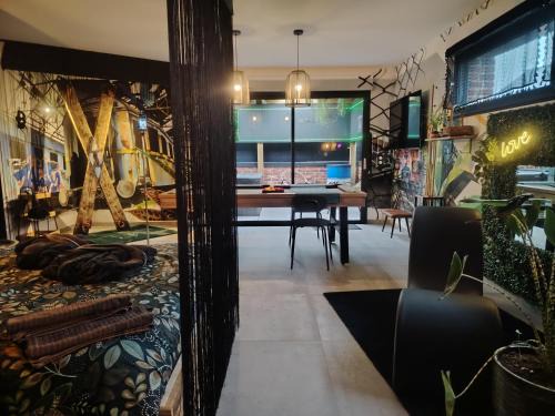 La Gorgue Cama Y Desayuno | Station des Plaisirs LOVEROOM