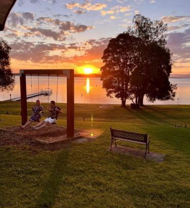 Murrays Beach Casa | Stay a While at Murrays Beach retreat