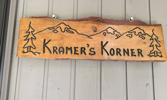 Black Butte Ranch Apartamento | Stay and play at Kramer's Korner Private Suite and use our 2025 Booking Special!