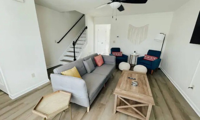 Columbia Casa | Stay at Magnolia in Columbia
