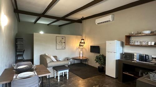 Hartbeespoort Apartamento | Stay Harties Accommodation