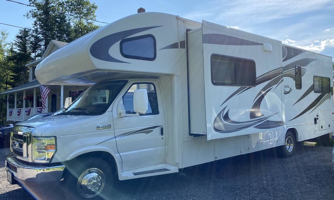 East Corinth Casa | Stay in Maine RV Freedom