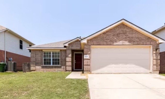 Southeast Arlington Casa | Stay in our World of Comfort