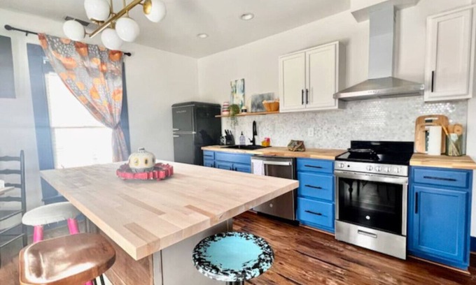 Rome Apartamento | Stay in Rome GA Downtown Blue 2 By SiriS