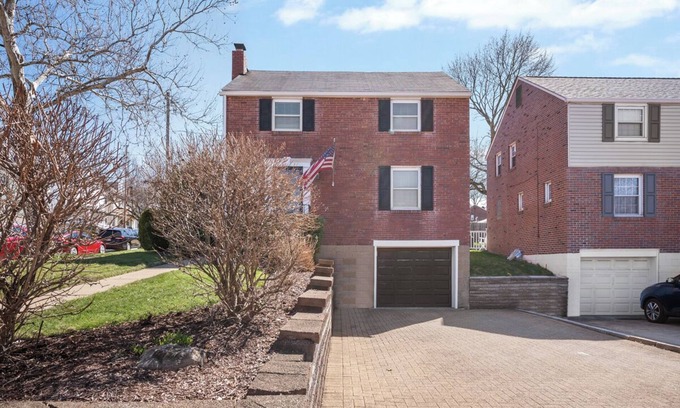 Oakmont Casa | Stay in the Heart of Oakmont – Walk to the 2025 U.S. Open!