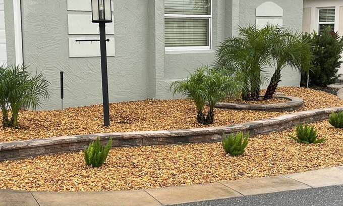 Dunedin Villa | Stay in this charming villa located in the Village of Dunedin.
