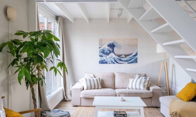 Warmenhuizen Casa | STAY LOCAL near the beach - A Place To Fully Recharge