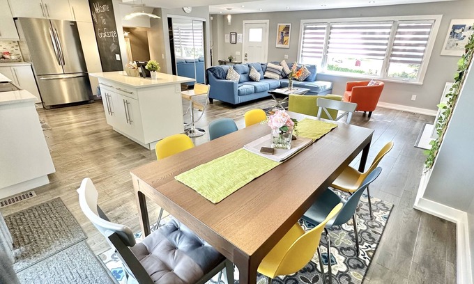 Port Weller West Casa | Explore Niagara On the Lake Retreats!
