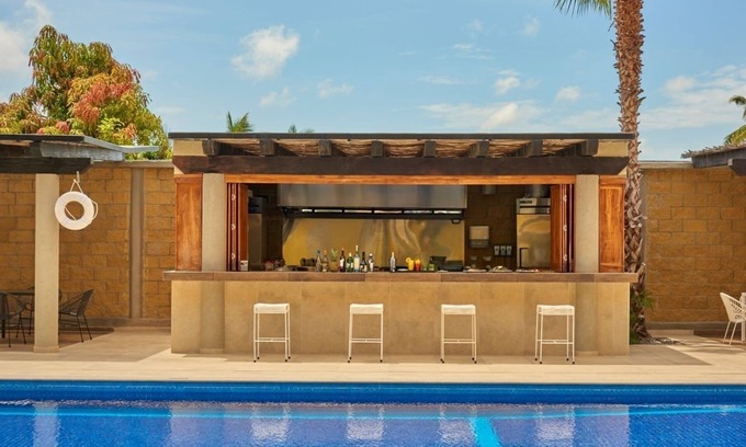 El Tezal Hotel | Stay Near Cabo Marina – 4 Units | Parking Included, Minutes to Beaches & Dining