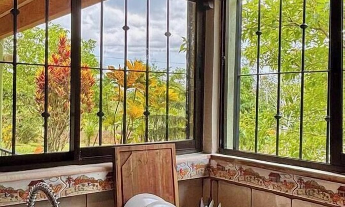 La Tigra Casa | Stay Near La Fortuna Hot Springs – Virdina