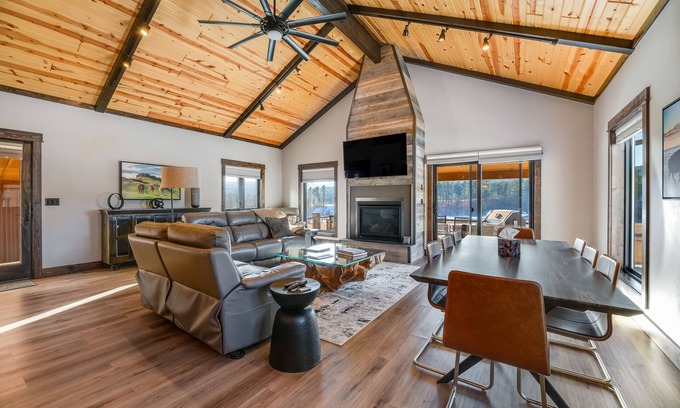 Sturgis Casa | Stay & Play in the Northern Black Hills– Luxury, Adventure & Unforgettable Views