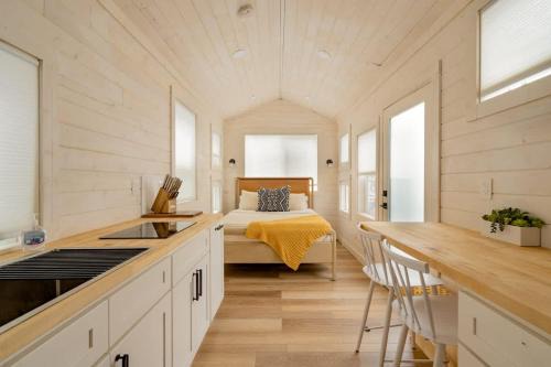 Alberta Arts District Apartamento | Stay Portland - The Tiny Oasis Steps to Local Coffee & Restaurants