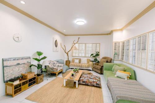 Lahug Casa | Stay Sa Amu - 4BR House in Capitol Area Cebu