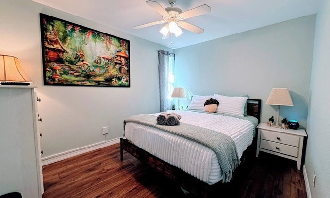 Vacation Village Villa | Stay @ The Enchanted Escape~Pool, Pickleball, Lake close to Disney!