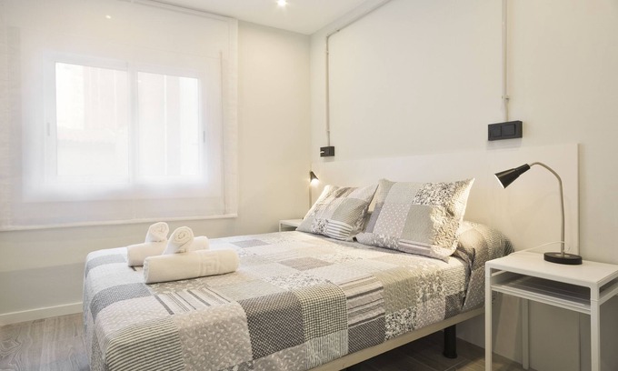 Collblanc y La Torrassa Apartamento | Stay U-nique Apartment Llobregat
