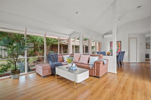 Narre Warren South Casa | StayAU 3BRM Family Home Netflix Pet-Friendly