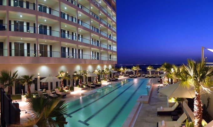 Abu Dhabi Hotel | Staybridge Suites Abu Dhabi Yas Island by IHG