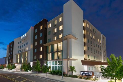 Seybold Hotel | Staybridge Suites - Miami International Airport by IHG