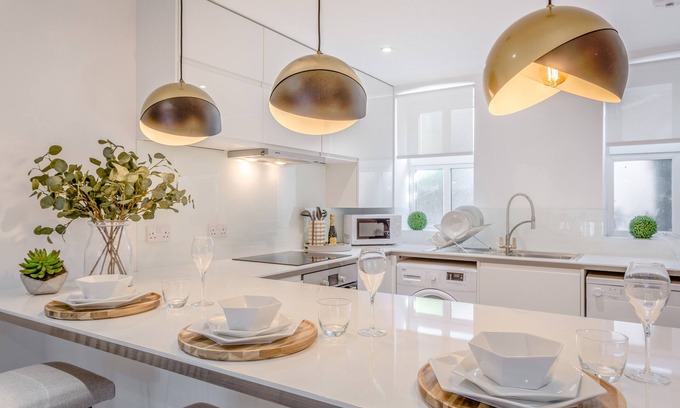 St Albans Apartamento | Inmaculada urbanización cerrada de 2 dormitorios / 2 baños LUX St Albans - Estacionamiento fuera de la calle