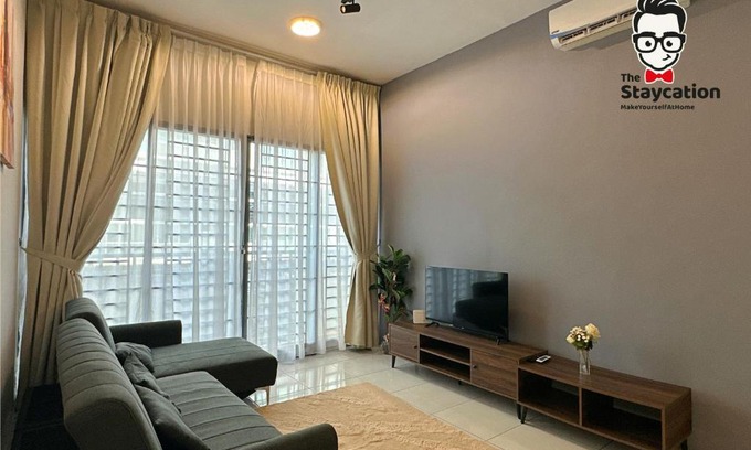 Kuching Apartamento | Staycation Homestay 12 Liberty Grove Near Airport