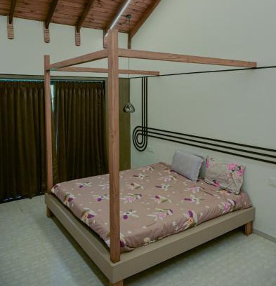 Devpar Hotel | StayGuru Luxury Villa
