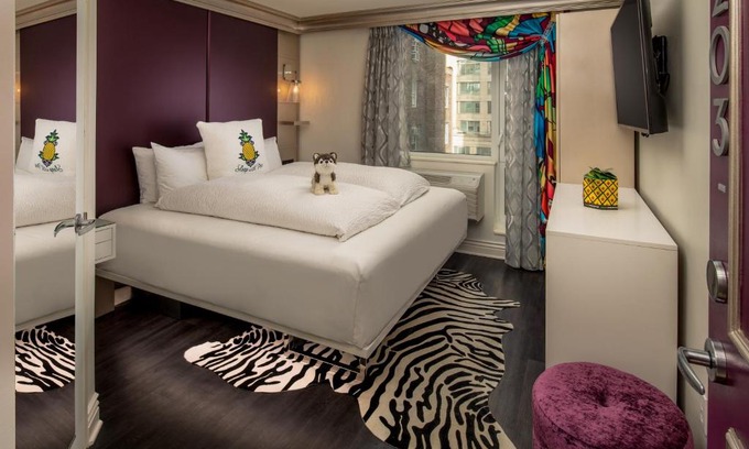 Garment District Hotel | Staypineapple, An Artful Hotel, Midtown New York