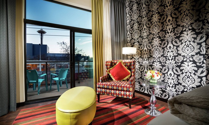 Lower Queen Anne Hotel | Staypineapple, The Maxwell Hotel, Seattle Center Seattle
