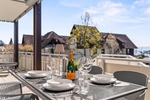 Hagnau Apartamento | STAYS Hafenblick direkt am See