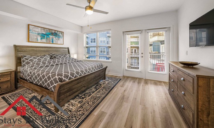 Cherry Condominio | StaysByWalker Midtown Studio - Prime Location!