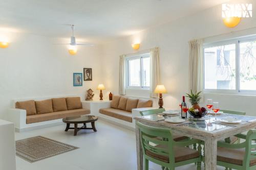 Mandrem Apartamento | StayVista at Suite De Emerald