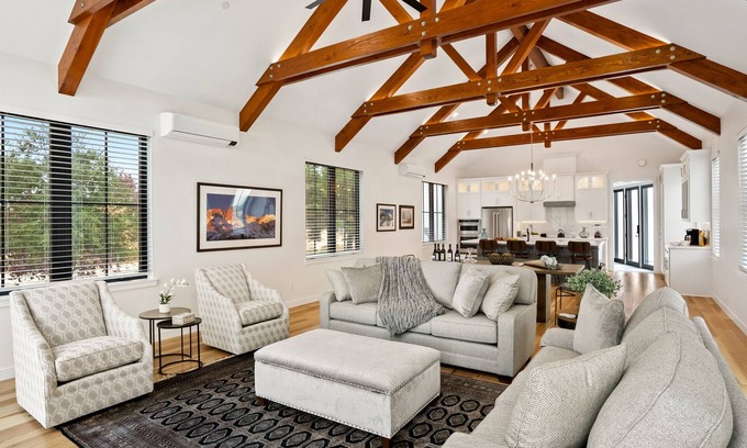 San Miguel Casa | Steel City Cellars: 2 BR, 2.5 BA House in San Miguel, Sleeps 6