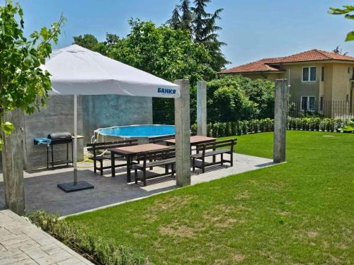 Sunny Beach Villa | StelaMare