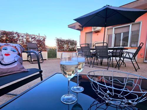 Solarino Apartamento | Stella-Guesthouse - Terrazzo privato e relax vicino Siracusa