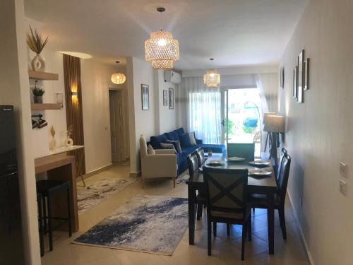 Sidi Abd El-Rahman Chalet De Esquí | Stella new chalet with garden next to Marassi & El Alamein