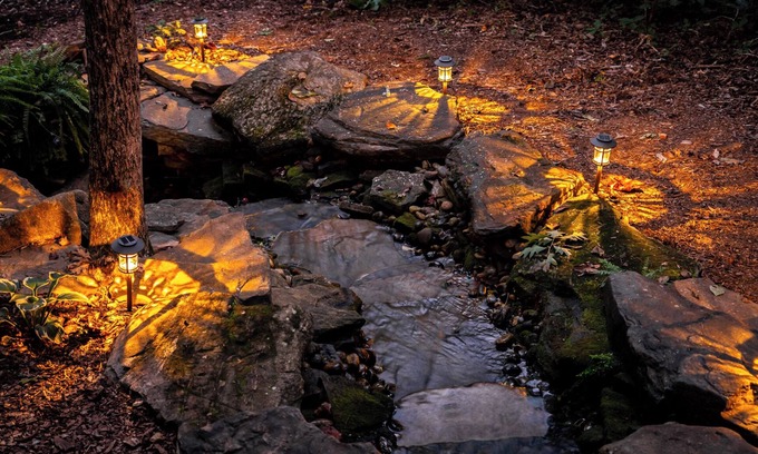 Mountain Rest Cabina | Stella Vista Treehouse Romantic Couples Only Retreat in Mountains, Walhalla SC
